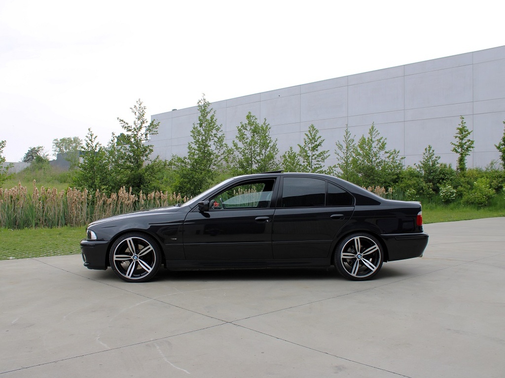 Bmw 540i e39 21.05.26 08